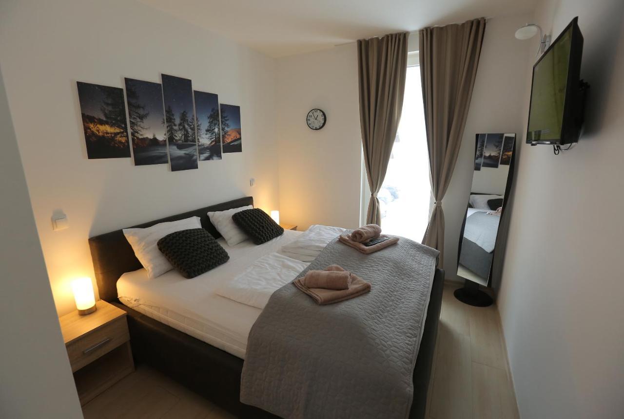 Nest Apartment Τζαχορίνα Εξωτερικό φωτογραφία