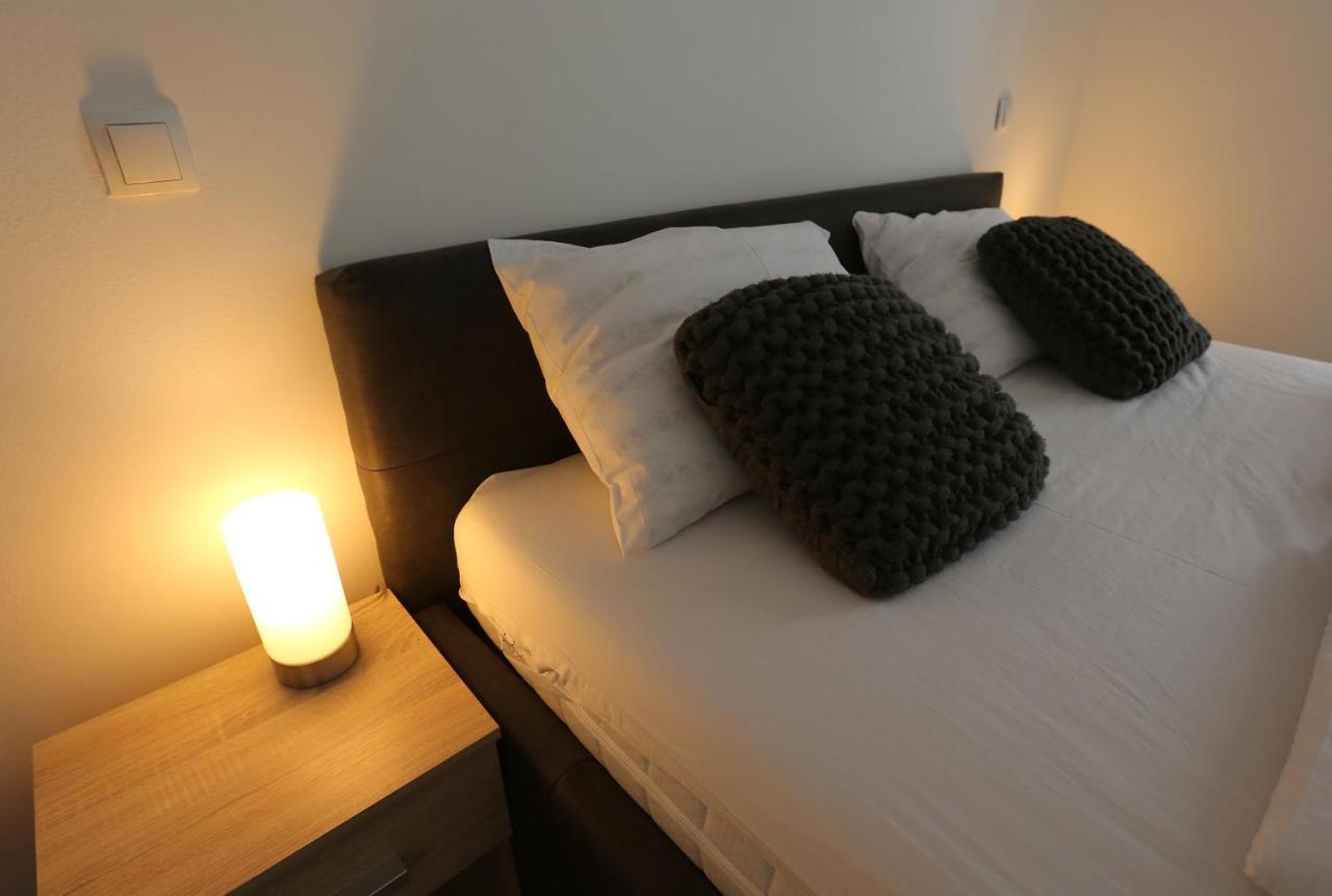 Nest Apartment Τζαχορίνα Εξωτερικό φωτογραφία