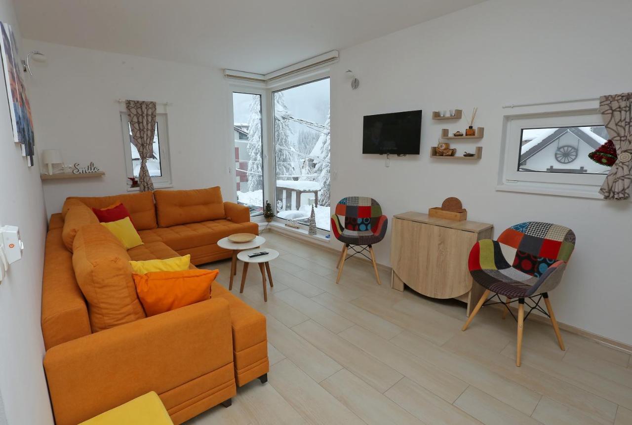 Nest Apartment Τζαχορίνα Εξωτερικό φωτογραφία