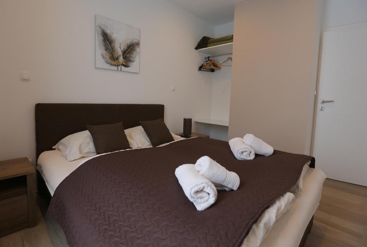 Nest Apartment Τζαχορίνα Εξωτερικό φωτογραφία