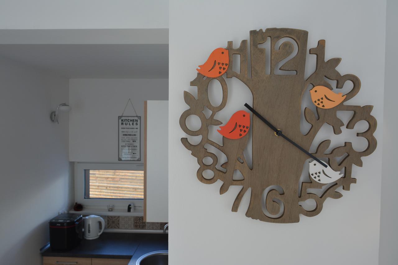 Nest Apartment Τζαχορίνα Δωμάτιο φωτογραφία